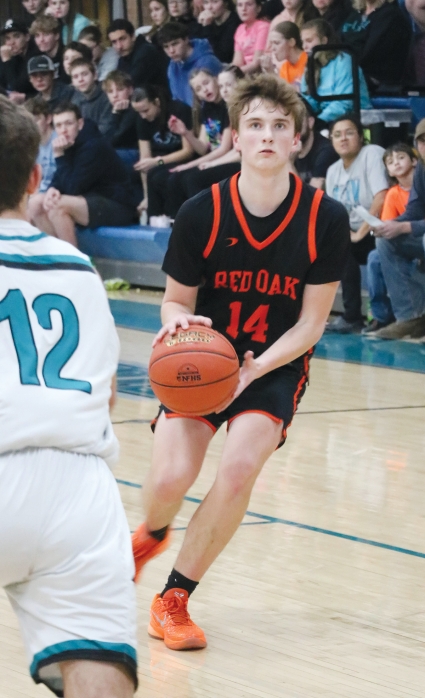A.J. Beeson was an honorable mention selection for Red Oak this season. (Joel Stevens/ The Red Oak Express)